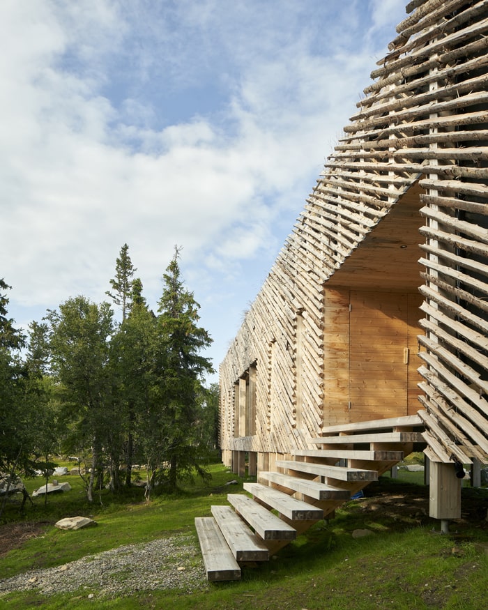 Skigard Hytte casa con rivestimento in legno