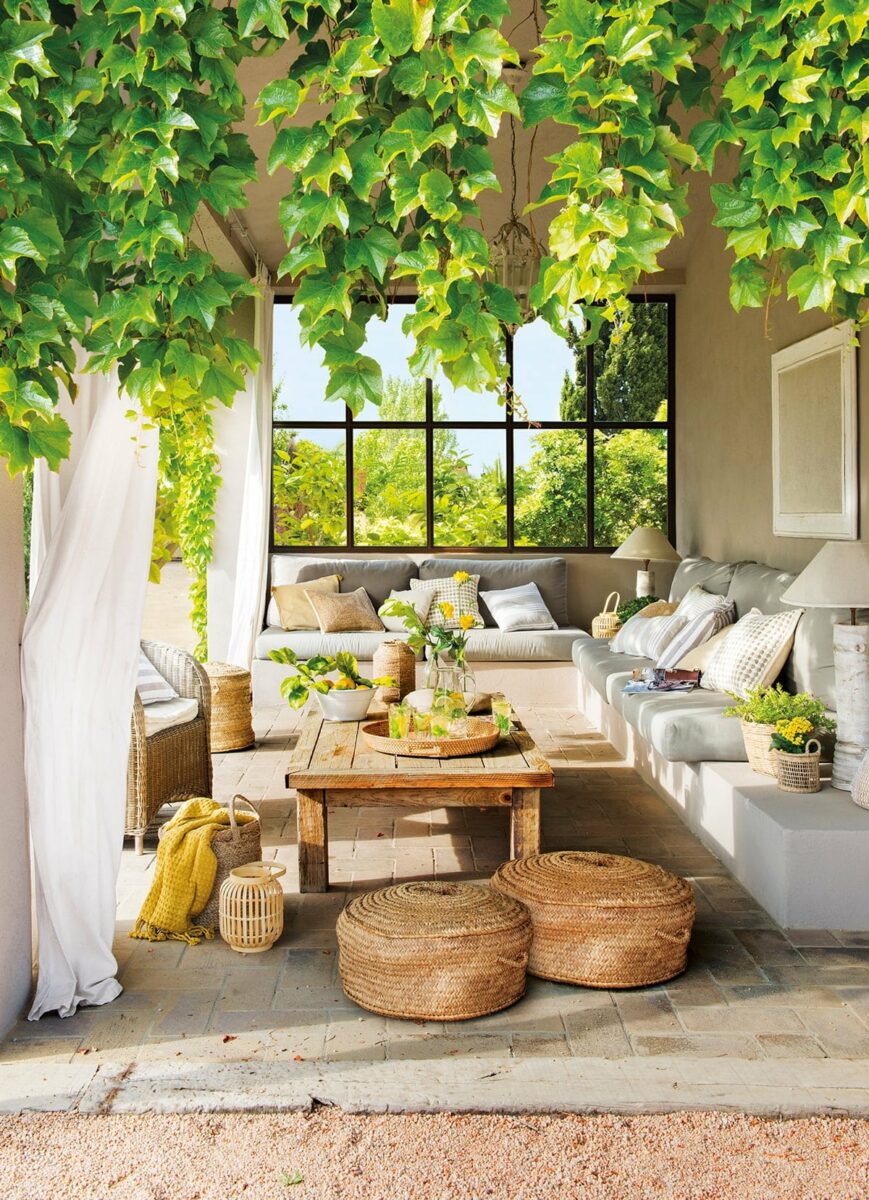 Design di patio, balcone e terrazza tropicale
